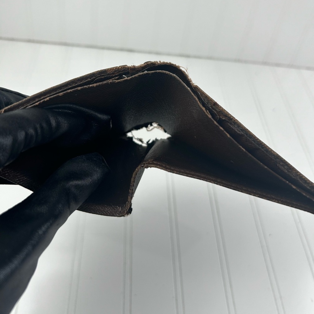 Louis Vuitton Damier Ebene Multiple Pocket Wallet Unisex - Picture 12 of 15